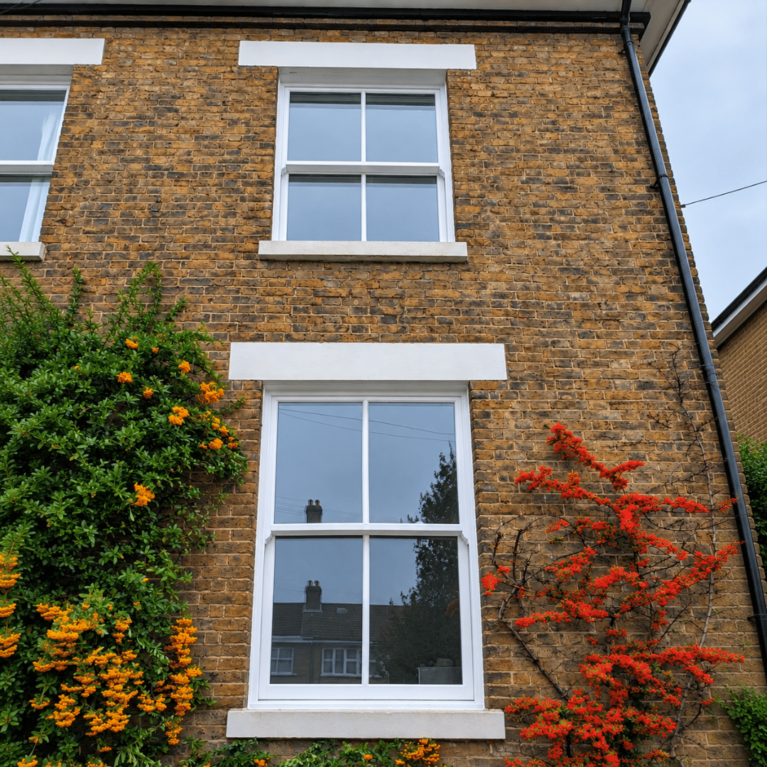 Vertical sliding window replacement in Medway